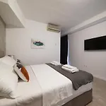 게스트하우스 Beachfront And Sukošan
