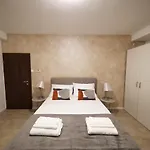 Beachfront And 4*