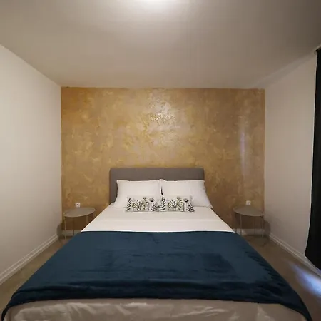 招待所 Beachfront And Sukošan