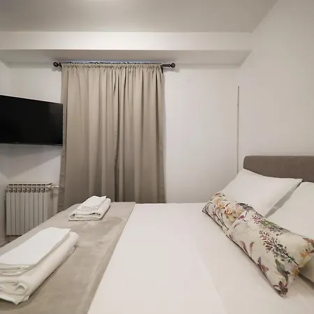 Konukevi Beachfront And