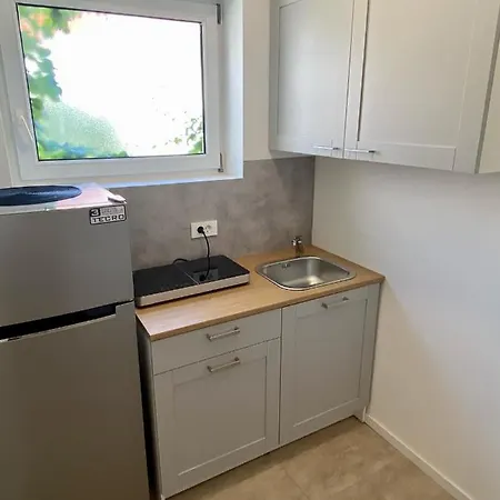 Beachfront And Konukevi 4*