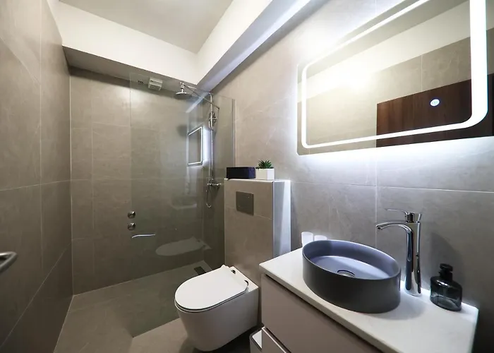 Beachfront And Sukošan