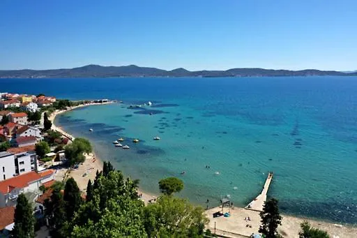 Beachfront And 4* Sukošan